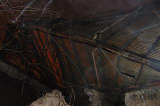 Wyburzona chłodnia kominowa