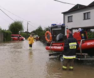 Czechowice Dziedzice. Ewakuacja mieszkańców z zalanych terenów