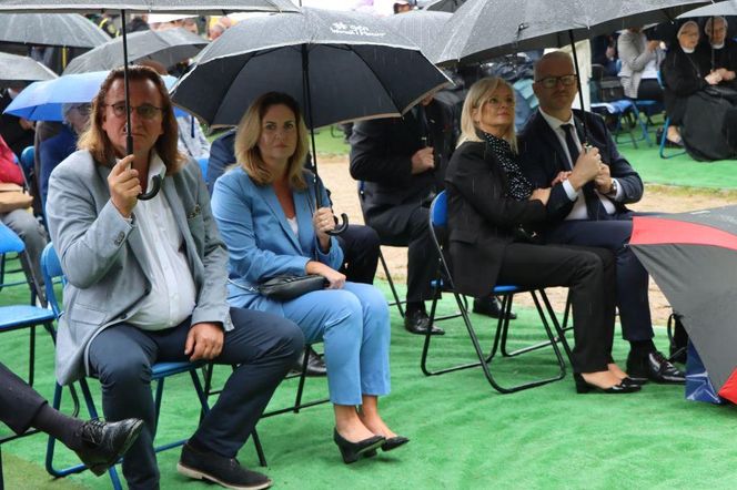 Odpust w Gietrzwałdzie. Do słynącej z Objawień Maryjnych miejscowości przyjechały tłumy
