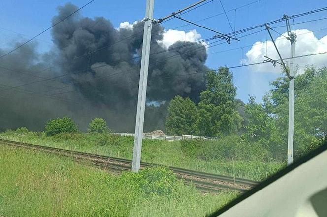 Kolejny pożar w Katowicach. Palił się kontener socjalny