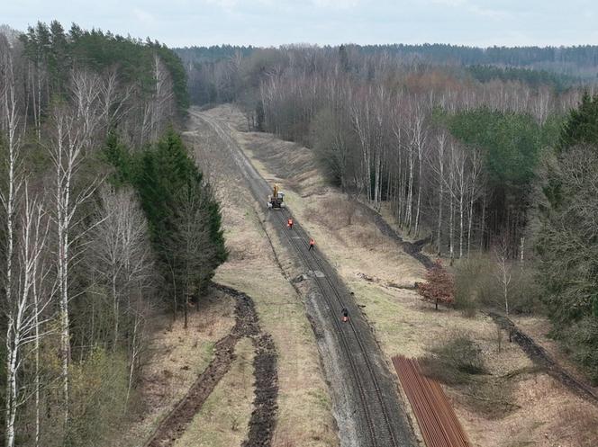 Podróż koleją z Ełku do Olsztyna będzie krótsza. Pociągi pojadą z prędkością nawet 160 km/h!