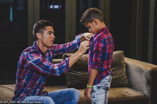 Syn Cristiano Ronaldo już czaruje. Idzie w ślady ojca? [WIDEO]