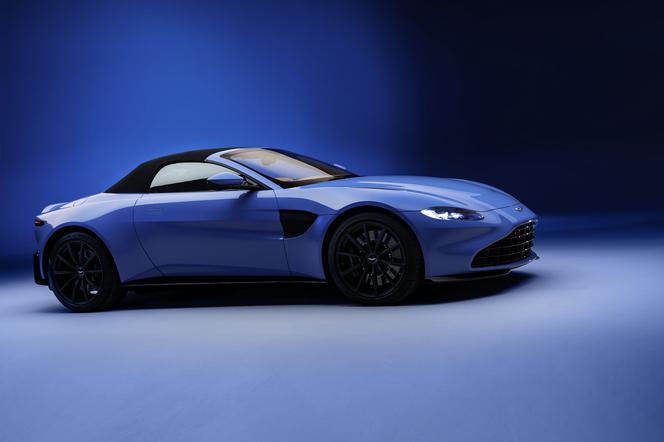 Aston Martin Vantage Roadster (2021)