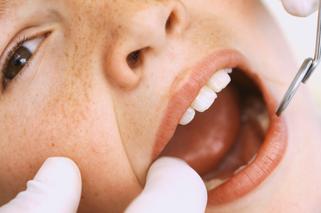 Dziecko u dentysty: jakie zabiegi stomatologiczne wykonuje się u dzieci?