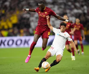 Sevilla - Roma RELACJA NA ŻYWO: Twarda walka w finale! Nikt nie odstawia nogi!