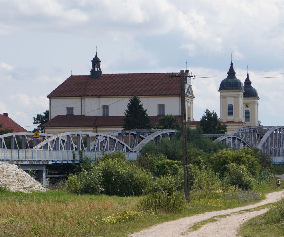 Czy to miasto leży w Podlaskiem? Wybierzesz je spośród innych miast Polski?