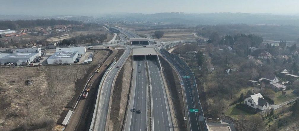 Tunel na Północnej Obwodnicy Krakowa zamknięty. Objazd w kierunku Warszawy