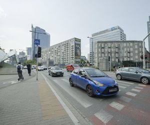 To najbardziej niebezpieczne ulice w Warszawie. Tu najczęściej dochodzi do tragedii