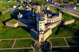 Zamek Krzyżtopór w Ujeździe