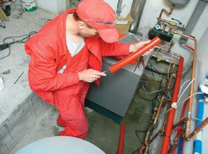 4 sposoby na niższe koszty ogrzewania. Jak wymienić stare urządzenia grzewcze