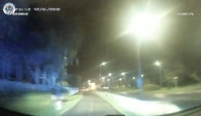 Kierowca forda na widok policjantów zaczął uciekać 