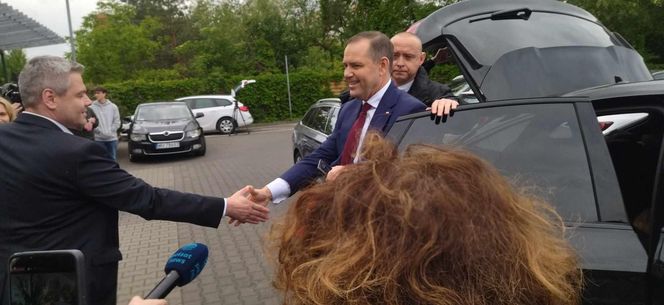 Karol Nawrocki przyjeżdża do Sławomira Mentzena