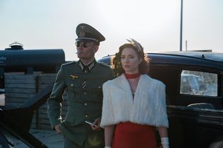 Zatoka szpiegów, odcinek 18. Franz (Bartosz Gelner), Eva (Sonia Mietielica)