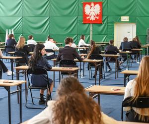 Kiedy zaczyna się matura 2023? Harmonogram egzaminów dojrzałości [DATY]
