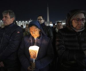 To ostatnie dni papieża Franciszka? Watykan szykuje się do pochówku. Żadnych urlopów