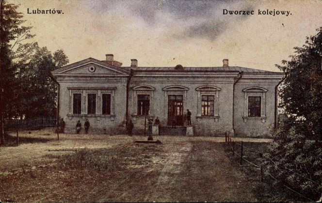 Dworce kolejowe w woj. lubelskim 100 lat temu
