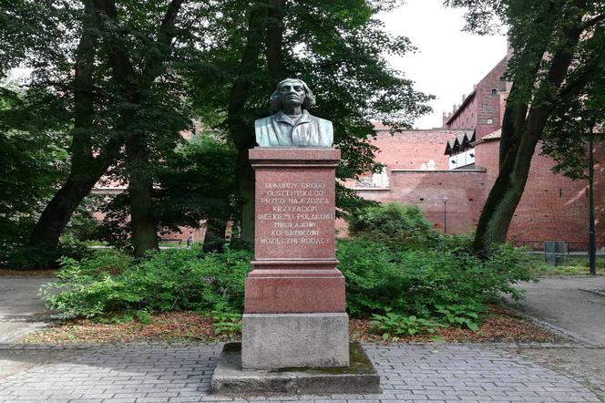 Popiersie Mikołaja Kopernika w Olsztynie