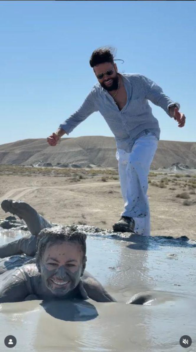 Maja Rutkowski zażywa błotnego SPA