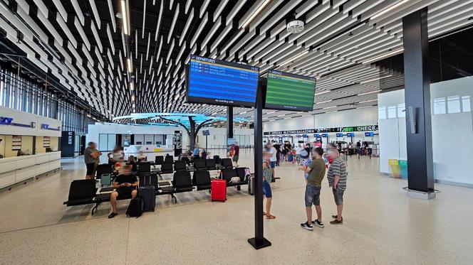 Lotnisko w Radomiu zaczęło sezon czarterowy 2024