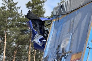 Śmiertelny wypadek na S8! Jedna osoba nie żyje po zderzeniu trzech 