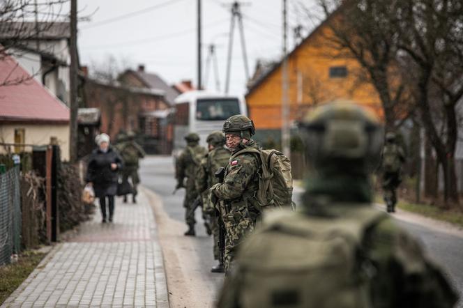 Grudziądzka brygada WOT na szkoleniu. Poznawali najmniejsze zakamarki w okolicach 