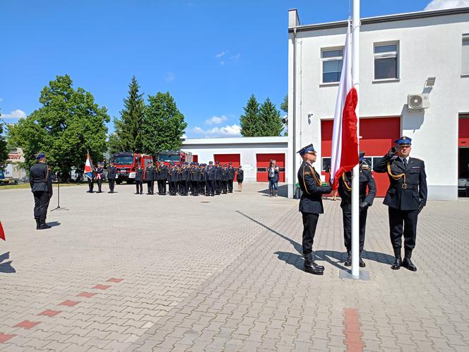 Akty nadania wyższych stopni służbowych odebrało w tym roku 21 strażaków z Komendy Miejskiej PSP w Siedlcach