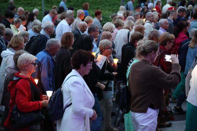 75 lat temu obraz Matki Boskiej w Lublinie zapłakał. Wierni uczcili rocznicę „Cudu lubelskiego” procesją różańcową