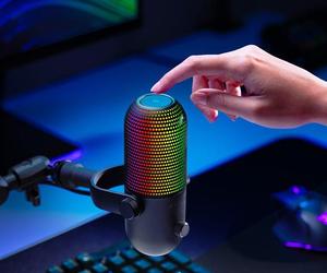 Mikrofony gamingowe jakich jeszcze nie było. Razer prezentuje Seiren V3 Chroma i Seiren V3 Mini