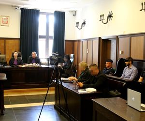 Sąd ogłosił wyrok za zamordowanie Marka D. Marcin Z. odciął mu głowę i próbował podpalić. Były policjant skazany na 30 lat