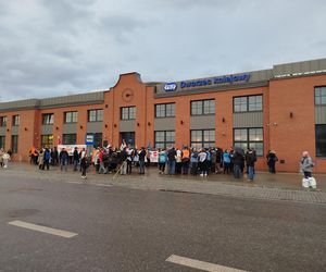 Pracownicy Zakładu Linii Kolejowych pikietowali w Siedlcach! Poparli ich siedleccy radni