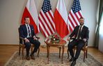 Wicepremier, minister obrony narodowej Władysław Kosiniak-Kamysz oraz sekretarz obrony USA Pete Hegseth na spotkaniu w siedzibie MON w Warszawie