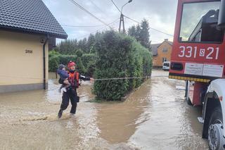 Województwo śląskie: w 24 miejscach przekroczone stany alarmowe na rzekach. 11 ze stanami ostrzegawczymi