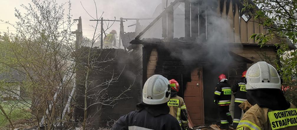 Znowu pożar w Lipiu. Nad ranem spłonął drewniany budynek 