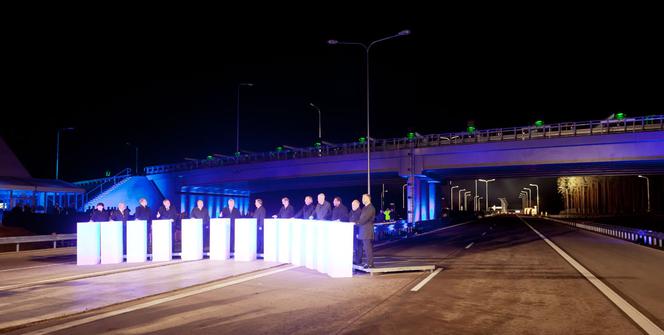 Autostrada A2 - moświetlenie obiektu podczas otwarcia
