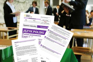 Matura 2025 język polski. Co będzie na maturze z polskiego? Arkusze CKE i komentarze internautów. Podlasie jakieś przecieki coś?