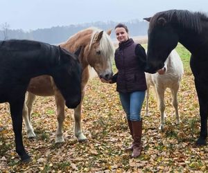 Dzielnicowa z Ostrowa Lubelskiego uratowała sześć zwierząt z płonącego domu