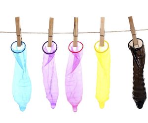 Prezerwatywy: rodzaje i rozmiary. Jak założyć prezerwatywę?