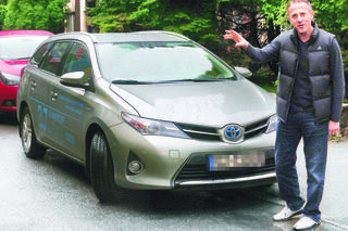 Robert Warzycha / trener Górnik Zabrze / Toyota Auris Touring Sports Hybrid