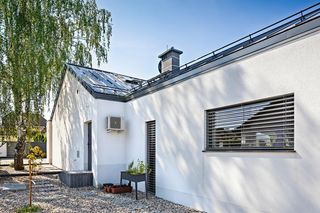 Fotowoltaika i klimatyzator. Ekspert wyjaśnia, dlaczego warto połączyć!