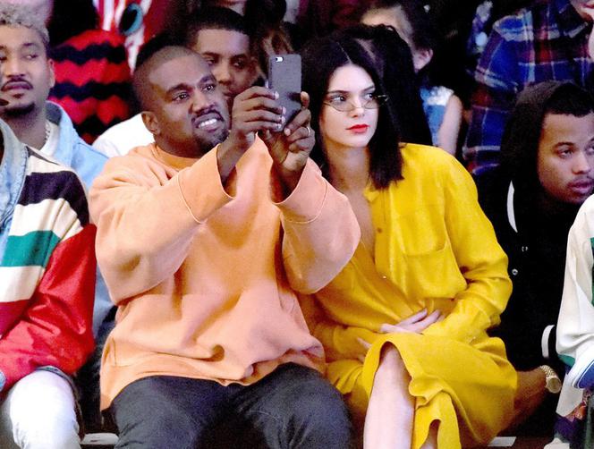 Kanye West trafił na obserwację psychiatryczną! Raper został zakuty w kajdanki!