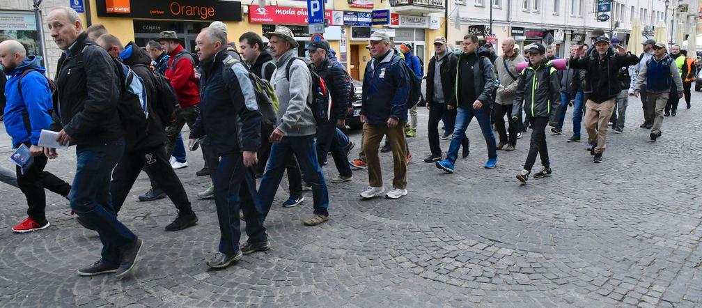 Piesza Pielgrzymka Mężczyzn do Matki Bożej Pocieszenia w Krypnie [ZDJĘCIA]