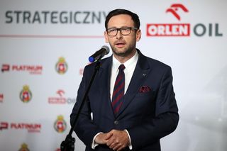  Zamiana w ESA? Obajtek i Uznański jak dwie krople paliwa! [ZDJĘCIA] 