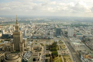 Dwa wielkie marsze w Warszawie. Uwaga na utrudnienia (25.05.2025)