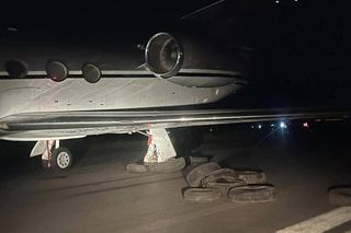 Pękła opona w smaolocie z prezydentem.