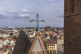Spór o krzyże we wrocławskich urzędach
