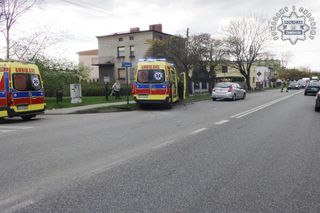 Chciała skręcić przed karetką na sygnale. Sama trafiła do szpitala