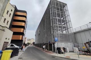 Katowice się poddały. Parking automatyczny na Tylnej Mariackiej będzie tańszy. Zniżka na Strefę Kultury