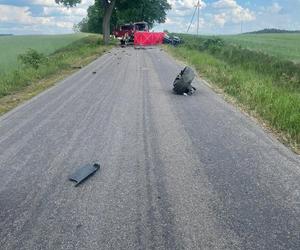 18-latek zginął w wypadku, z samochodu niewiele zostało. Tragedia pod Nidzicą