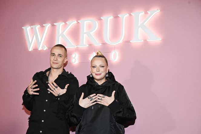 Smukła Wojciechowska, sportowa Nosowska i futrzasta Szroeder. Tłum gwiazd na imprezie marki biżuteryjnej