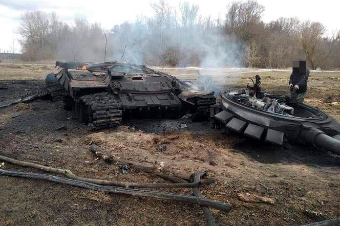 Zniszczony czołg wojsk agresora